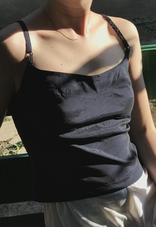VINTAGE HENNES TOP