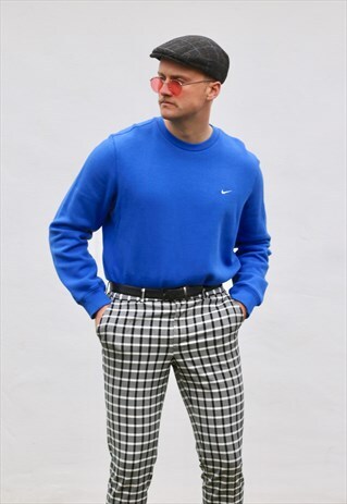 NIKE USA ATHLETICS RETRO SPORTSWEAR SWEATSHIRT