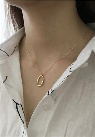 GOLD GEOMETRIC NECKLACE 2017