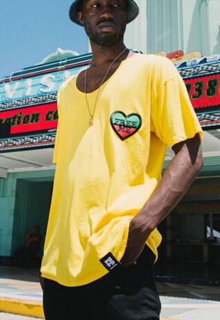 FREE ME: OVERSEIZE SUN YELLOW TEE