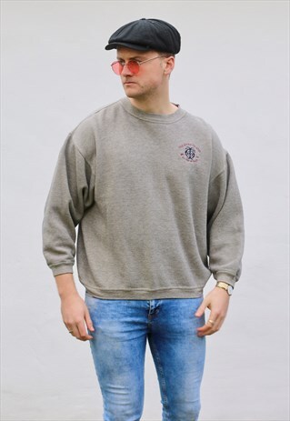 CHIVINE RIVER USA VINTAGE TREASURE ISLAND SWEATSHIRT