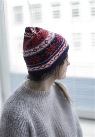 VINTAGE 80'S PATTERNED SCANDI STYLE HAT