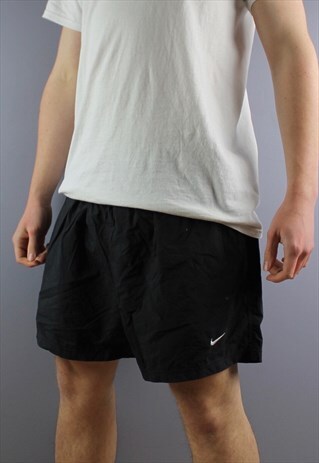VINTAGE NIKE SHORTS IN BLACK WITH POCKETS, EMBROIDERED LOGO