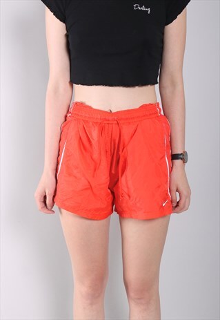 VINTAGE NIKE SHORTS RED