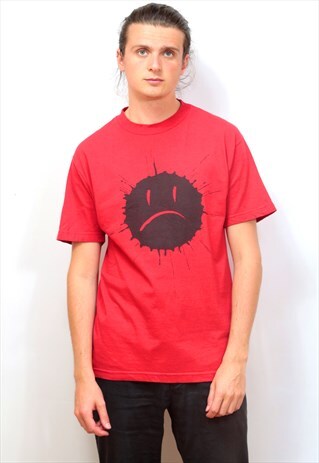 VINTAGE RED GRAPHIC 'ROGUE STATUS ' PRINT T-SHIRT