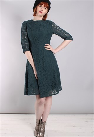 TURQUOISE GREEN LACE SCOOP BACK SKATER DRESS