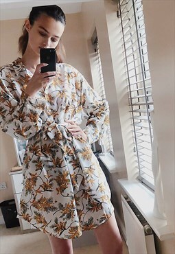 Multi small floral daisy pirnt white shirt dress oversized 