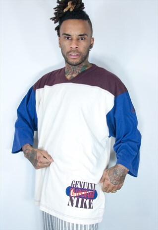 NIKE RARE EMBROIDED SWEATSHIRT