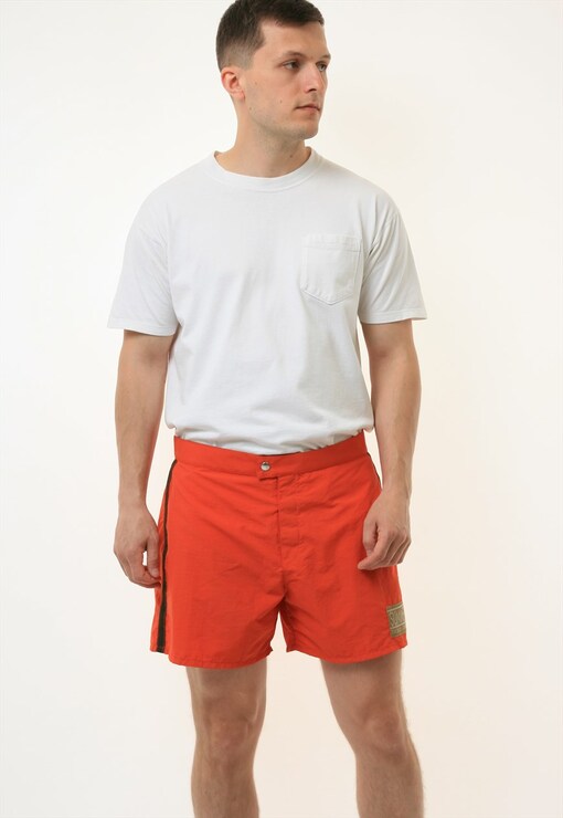 garment image