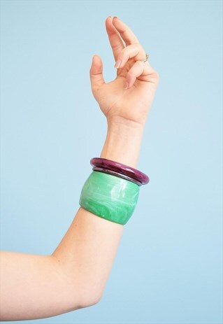 VINTAGE 70'S PLASTIC BOHO SET OF 3 FESTIVAL BRACELET