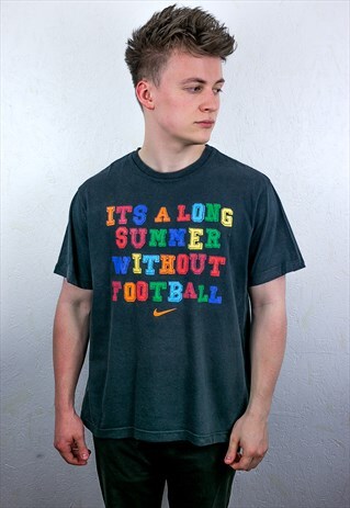 VINTAGE NIKE T-SHIRT