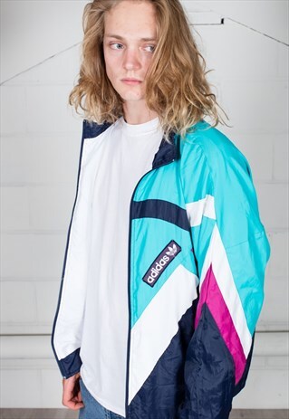 VINTAGE ADIDAS RETRO UNISEX TEAM ADIDAS JACKET