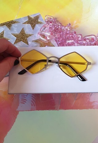 GOLD HEXAGON SUNGLASSES WITH YELLOW TINTED LENSES