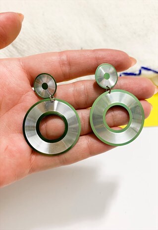 1980'S SILVER & GREEN DISC LOOP EARRINGS
