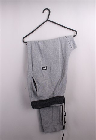MENS VINTAGE NIKE JOGGERS