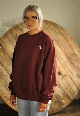 VINTAGE CHAMPION LOGO SWEATER