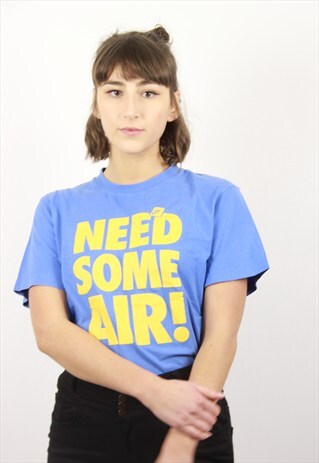 VINTAGE NIKE TSHIRT