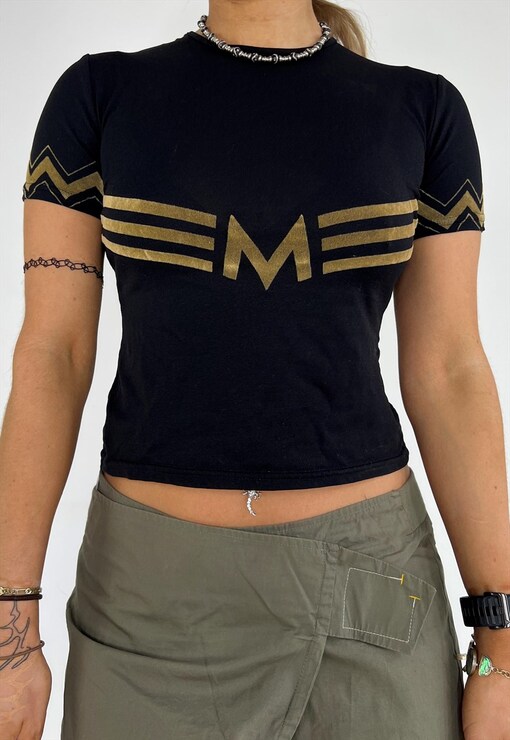 garment image
