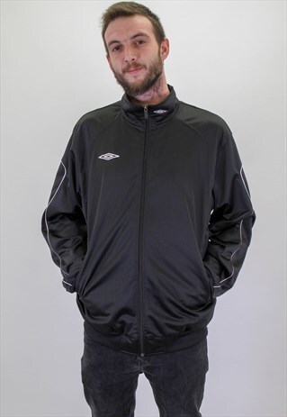 VINTAGE UMBRO JACKET IN BLACK XL