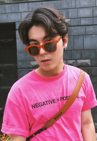 RED SQUARE SUNGLASSES