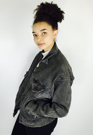 LEVI'S DENIM JACKET