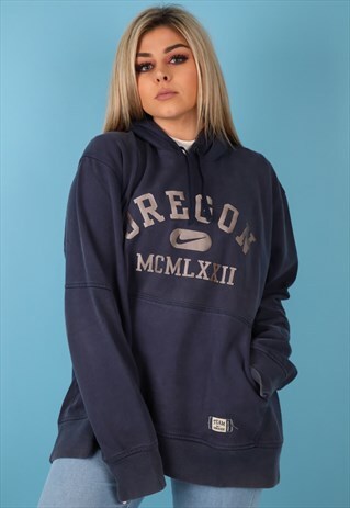 VINTAGE NIKE HOODIE IN NAVY NH61