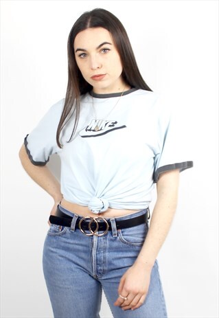 90'S RETRO BLUE SPELL-OUT LOGO T-SHIRT