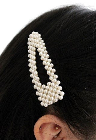 JUMBO PEARL BARRETTE HAIR CLIP