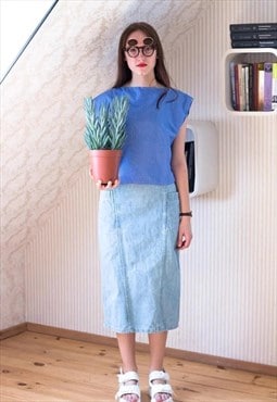 Light blue midi pencil skirt