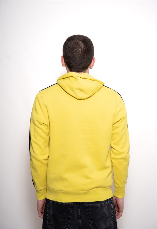 garment image