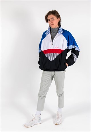 VINTAGE / RETRO SPORTS TOP PULL OVER