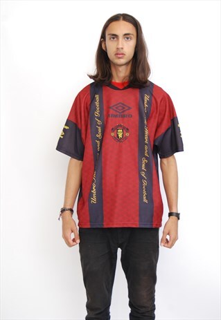 VINTAGE 90S MANCHESTER UNITED TRAINING FOOTBALL SHIRT