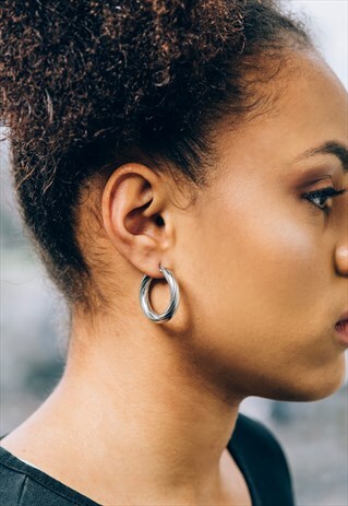 TWISTED CHUNKY VINTAGE LOOK SILVER HOOPS
