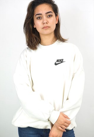 VINTAGE 90'S NIKE SWEATSHIRT