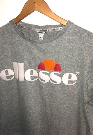 VINTAGE ELLESSE Y2K T-SHIRT TOP MEDIUM RETRO SPELL OUT