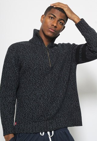VINTAGE LEVIS 1/4 ZIP KNIT