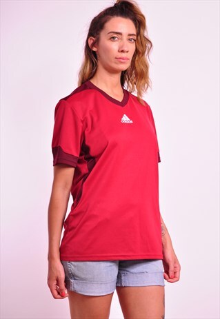 VINTAGE ADIDAS T-SHIRT