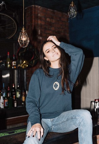 ESSENTIALS VINTAGE SWEATER - NAVY