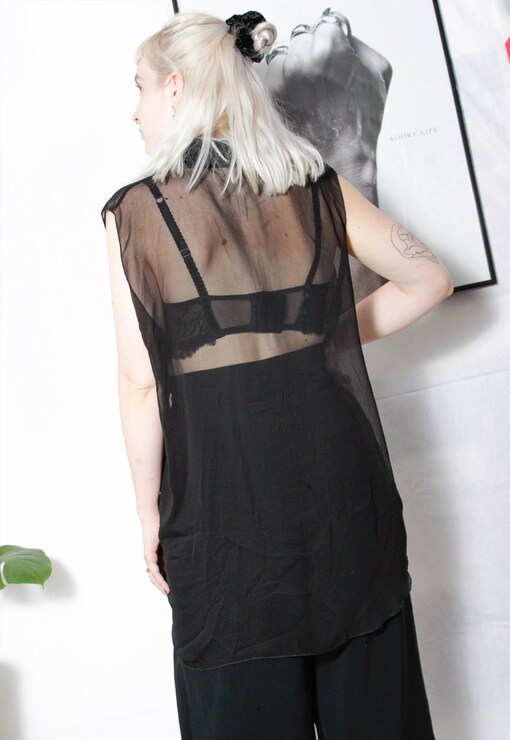 garment image