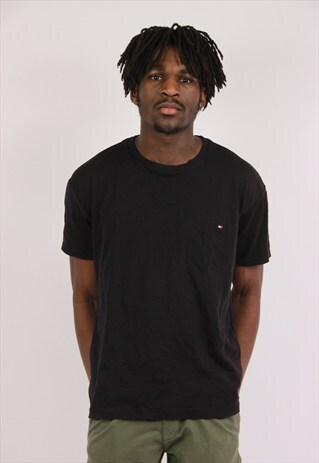 VINTAGE TOMMY HILFIGER TSHIRT