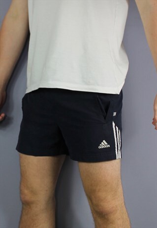 VINTAGE ADIDAS SHORTS IN NAVY WITH POCKETS, EMBROIDERED LOGO