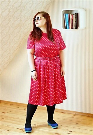 VINTAGE RED & WHITE POLKA DOT DRESS